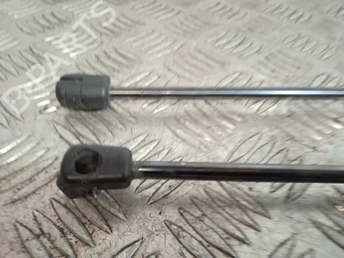 Tailgate lift support KIA SPORTAGE III (SL)  | BP14250822C138 