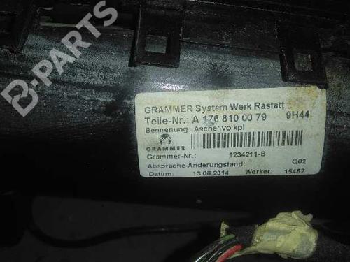 Armrest / Center console MERCEDES-BENZ GLA-CLASS (X156) GLA 200 CDI / d (156.908) | BP7162415I20 