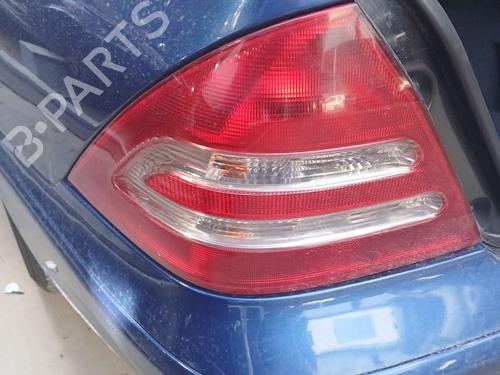 Used Left taillight MERCEDES-BENZ C-CLASS (W203) C 180 Kompressor (203.046) (143 hp) 26711719