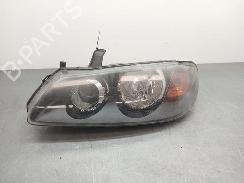 Used Left headlight NISSAN ALMERA II Hatchback (N16) 1.5 dCi (82 hp) 31065104