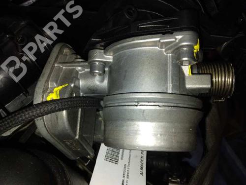 Used Throttle body BMW X1 (E84) sDrive 18 d (143 hp) 9703736