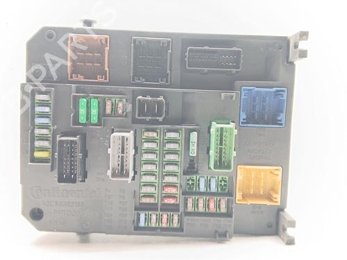 Used Fuse box PEUGEOT 308 II (LB_, LP_, LW_, LH_, L3_) 1.2 THP 130 (131 hp) 27511759