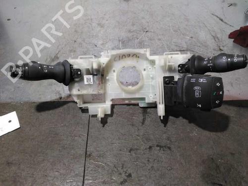 Used Switch Switch RENAULT MEGANE III Hatchback (BZ0/1_, B3_) 1.5 dCi (106 hp) 3415766 3415766