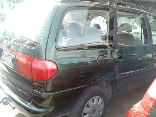 Right front indicator SEAT ALHAMBRA (7V8, 7V9) 1.9 TDI | BP2510662C33 