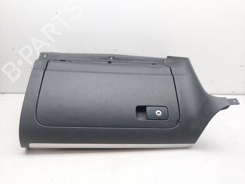 Used Glove box VW SCIROCCO III (137, 138) 1.4 TSI (160 hp) 20853640