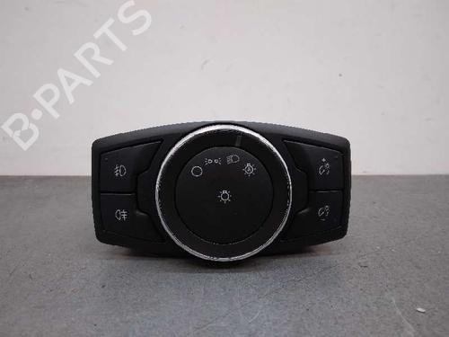 Used Headlight switch FORD USA MUSTANG Coupe 5.0 V8 (450 hp) 17489905
