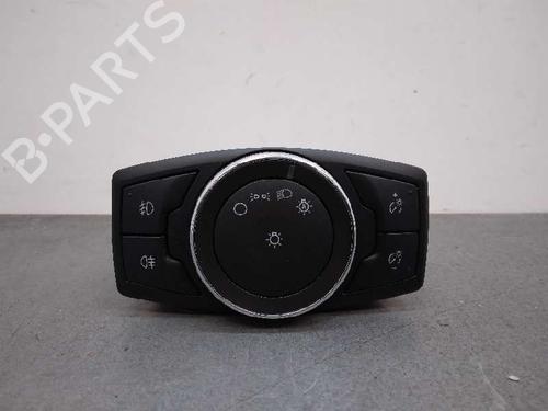 Headlight switch FORD USA MUSTANG Coupe 5.0 V8 (450 hp) 17489905