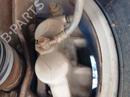 Used Right front brake caliper NISSAN NAVARA NP300 Pickup (D23, D23T) 2.3 dCi 4x4 (D231) (163 hp) 24669116