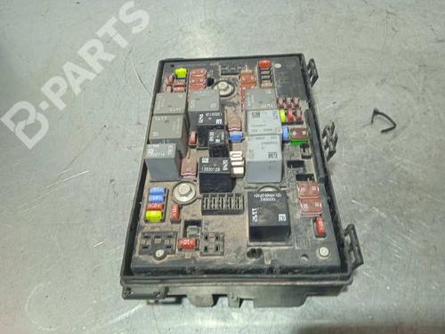 Fuse box OPEL ASTRA J (P10)  | BP7007885E1 
