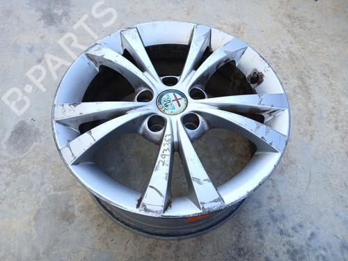 rim-alfa-romeo-giulietta-940_-2010-2011-2012-2013-2014-2015-2016-2017-2018-2019-2020-32316280 main image