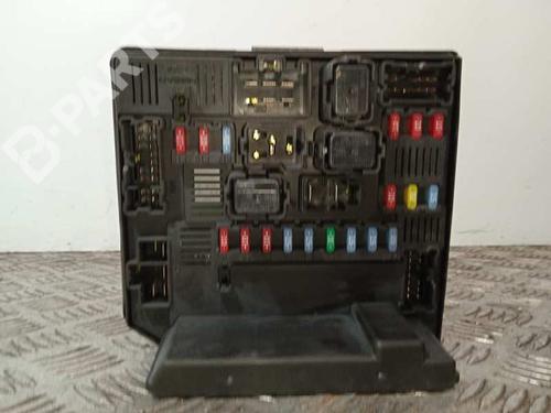 Used Fuse box NISSAN QASHQAI / QASHQAI +2 I (J10, NJ10, JJ10E) 2.0 dCi All-wheel Drive (150 hp) 11852110