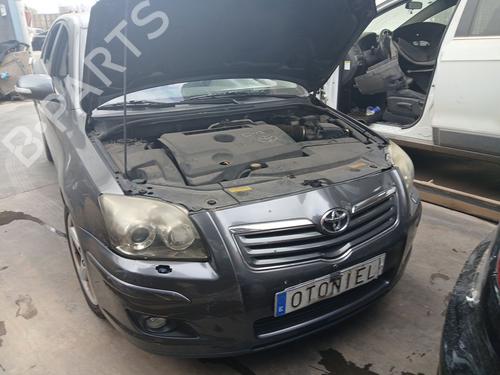 Used Parts TOYOTA AVENSIS (_T25_) 2.2 D-4D (ADT251_, ADT251R) (150 hp) 4211511