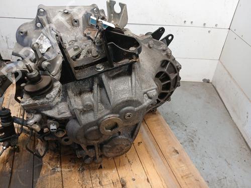 Gearbox TOYOTA AVENSIS Saloon (_T25_) 2.0 D-4D (ADT250_, ADT250R) | BP28070834M3 