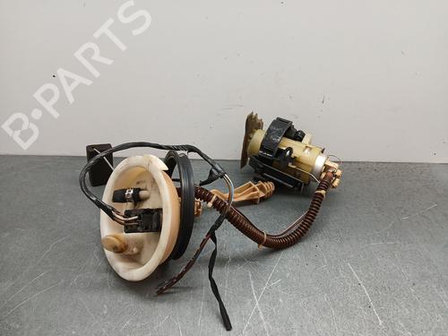 Used Fuel pump BMW 5 (E39) 520 i (150 hp) 23071831
