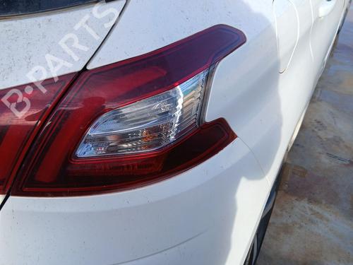 Højre baglygte PEUGEOT 308 II (LB_, LP_, LW_, LH_, L3_) 1.6 BlueHDi 120 (120 hp) 23002747