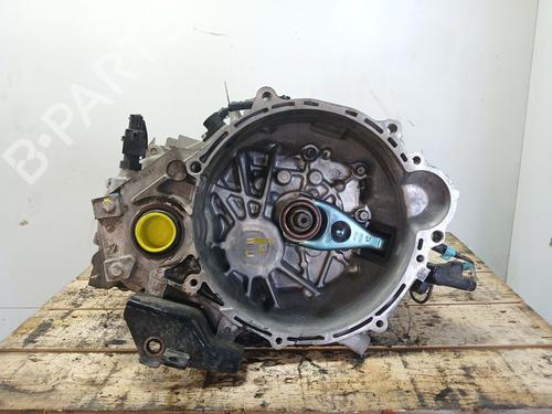 Used Gearbox KIA CARENS IV 1.7 CRDi (116 hp) 27838626