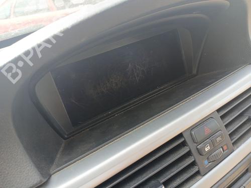 Multifunctionele display BMW 3 Touring (E91) 325 d (204 hp) 30002769