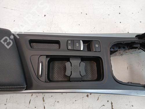 Armrest / Center console RENAULT MEGANE IV Hatchback (B9A/M/N_) 1.3 TCe 140 (B9NB) | BP36160094I20 - Image 4