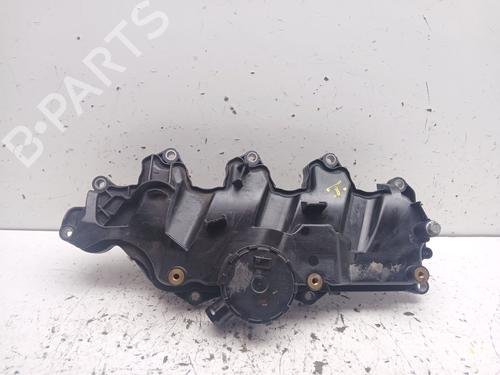 Used Valve cover Valve cover 39098456 39098456