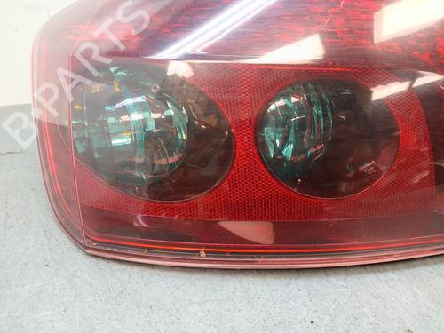Left taillight PEUGEOT 407 (6D_) 2.0 HDi 135 (6DRHRH, 6DRHRE, 6DRHRG, 6DRHRJ) | BP28357497C34 