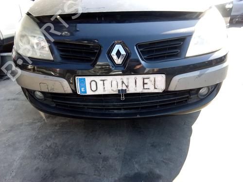Used Front bumper Front bumper RENAULT SCÉNIC II (JM0/1_) 1.6 16V (JM1R) (112 hp) 40534248 40534248