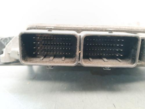 Engine control unit (ECU) PEUGEOT 407 (6D_) | BP28294733M57