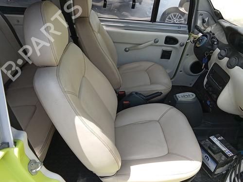 right-front-seat-citroen-e-mehari-2016-38020616 main image