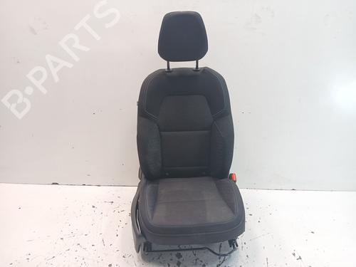 right-front-seat-renault-captur-ii-hf_-2020-39528930 main image