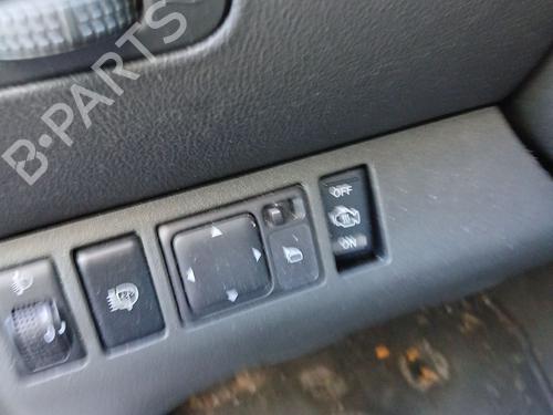 Left mirror NISSAN PATHFINDER III (R51) 2.5 dCi 4WD | BP24615570C26 
