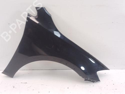 Used Right front fenders Right front fenders 37495992 37495992