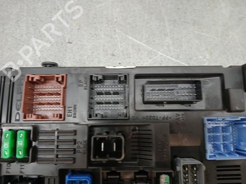 Fuse box PEUGEOT 308 II (LB_, LP_, LW_, LH_, L3_) 1.5 BlueHDi 130 | BP29826866E1
