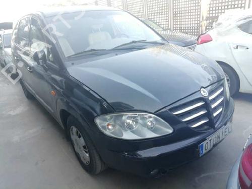 Achterlicht kofferdeksel achterklep links SSANGYONG RODIUS I 2.7 Xdi | BP13113496C79 