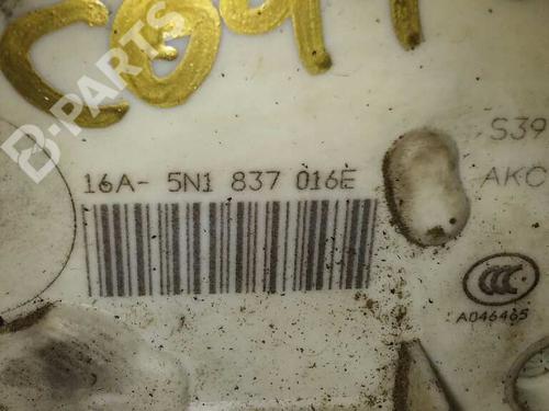 Front right lock SEAT IBIZA IV (6J5, 6P1) 1.6 TDI | BP2413118C97 