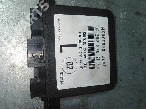 Commande Confort MERCEDES-BENZ C-CLASS (W203) [2000-2007]  8283911