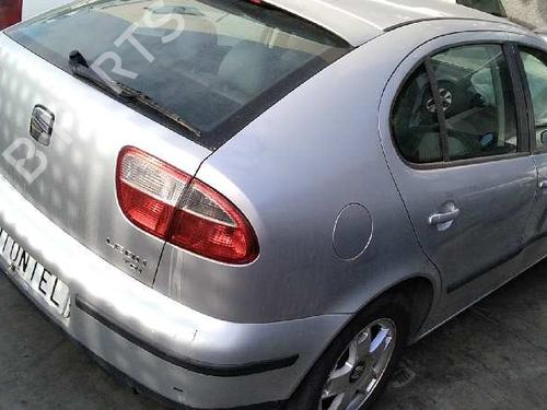 Left front fog light SEAT LEON (1M1) 1.9 TDI | BP2702356C30 