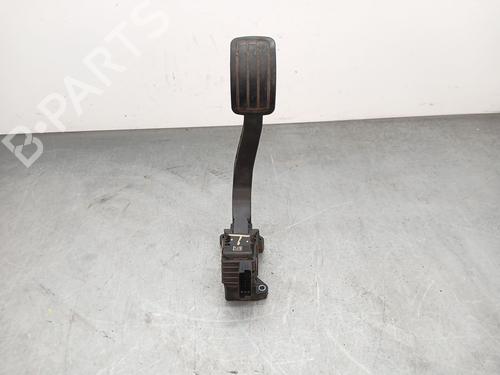 pedal-peugeot-expert-van-v_-2016-32775399 main image