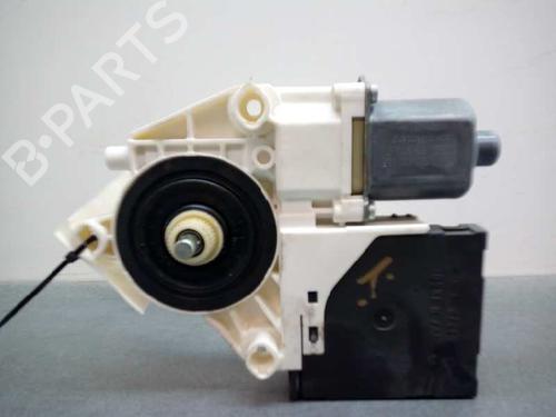 Used Left front window motor VW GOLF VI (5K1) 1.6 TDI (105 hp) 16290903