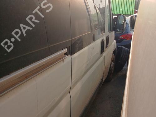 Used Right slide door CITROËN JUMPER II Bus 2.2 HDi 100 (101 hp) 26737818
