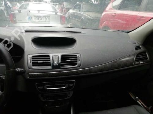 Dashboard RENAULT MEGANE III Grandtour (KZ0/1) 1.5 dCi (KZ09, KZ0D, KZ1G, KZ29, KZ14, KZ1W, KZ10, KZ1F,... | BP31038239C46