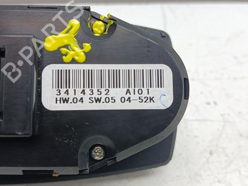 Left front window switch BMW X3 (E83) 2.0 d | BP32416846I27 