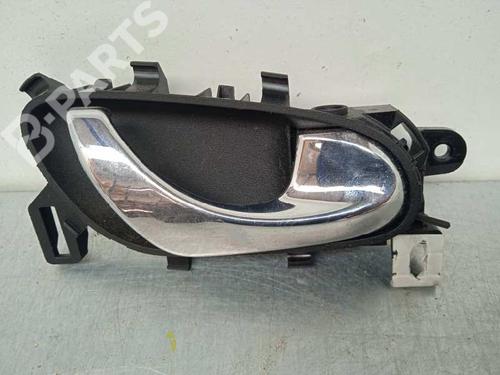 Used Front right interior door handle RENAULT KADJAR (HA_, HL_) 1.5 dCi 110 (HLA3) (110 hp) 7229779