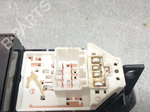 Left front window switch KIA SPORTAGE IV (QL, QLE) 1.7 CRDi | BP33432009I27 - Image 7