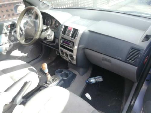 Tailgate lock HYUNDAI GETZ (TB) 1.3 i | BP9765379C101 