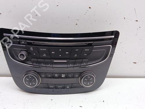 radio-peugeot-508-i-8d_-2010-2011-2012-2013-2014-2015-2016-2017-2018-31975475 main image