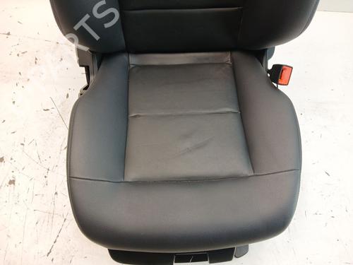 Right front seat MERCEDES-BENZ E-CLASS (W212) E 220 CDI / BlueTEC (212.001, 212.002) | BP27179641C16 - Image 3