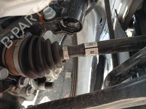 Used Left front driveshaft TOYOTA YARIS (_P21_, _PA1_, _PH1_) 1.5 Hybrid (MXPH11) (92 hp) 27270274