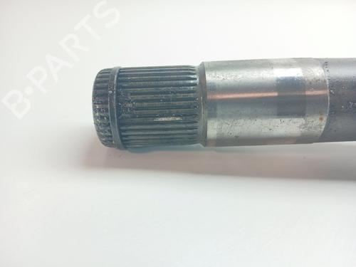 Right front driveshaft MERCEDES-BENZ M-CLASS (W164) ML 280 CDI 4-matic (164.120) | BP32116426M39 