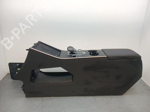 Used Armrest / Center console Armrest / Center console 38019219 38019219