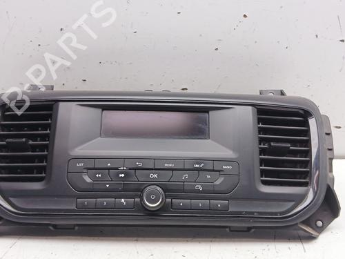 radio-citroen-jumpy-iii-van-v_-2016-32020054 main image