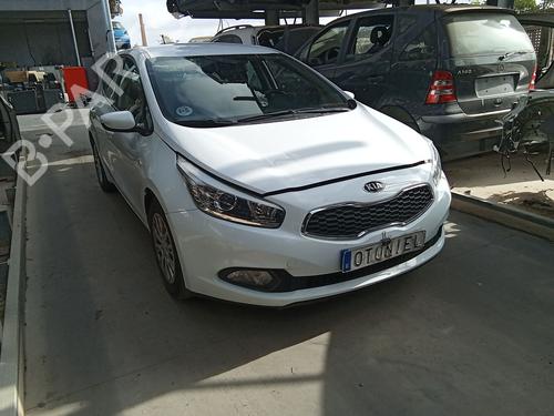 Pièces Détachées Usagées KIA CEE'D (JD) 1.4 CRDi 90 4887100